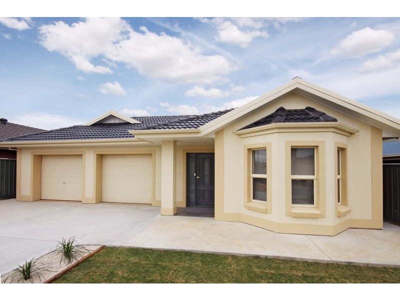 66 RM Williams Drive, Walkley Heights SA 5098