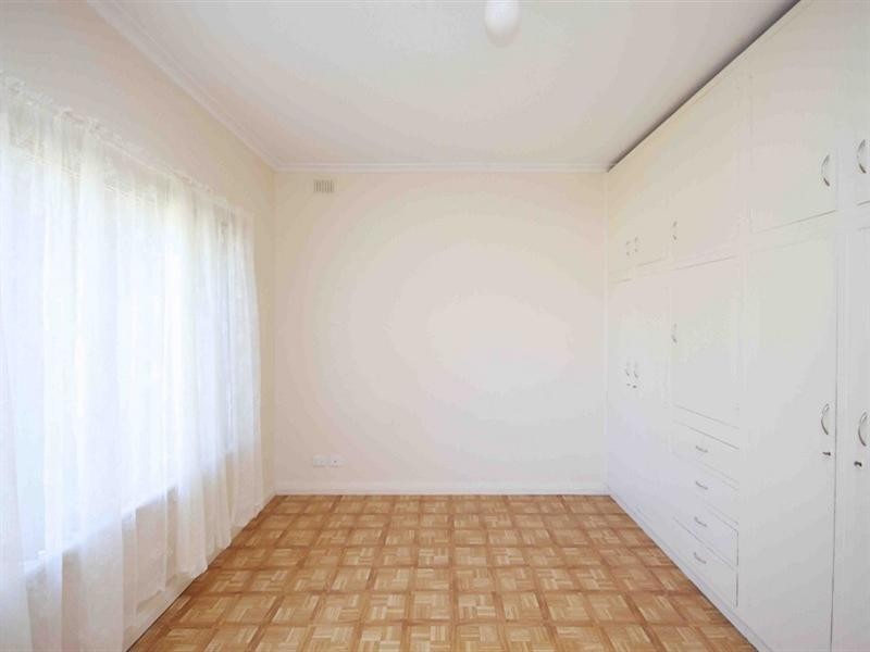 61 Kingborn Avenue, Seaton SA 5023