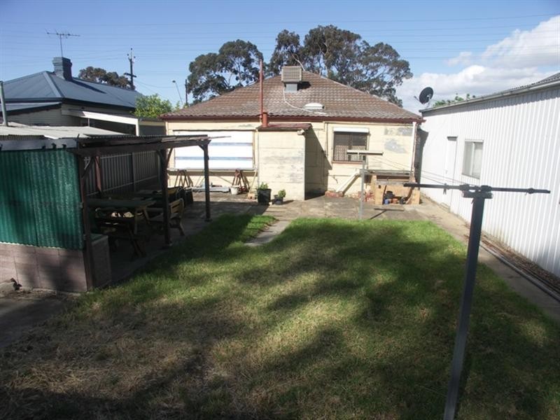 101 Port Road, Queenstown SA 5014