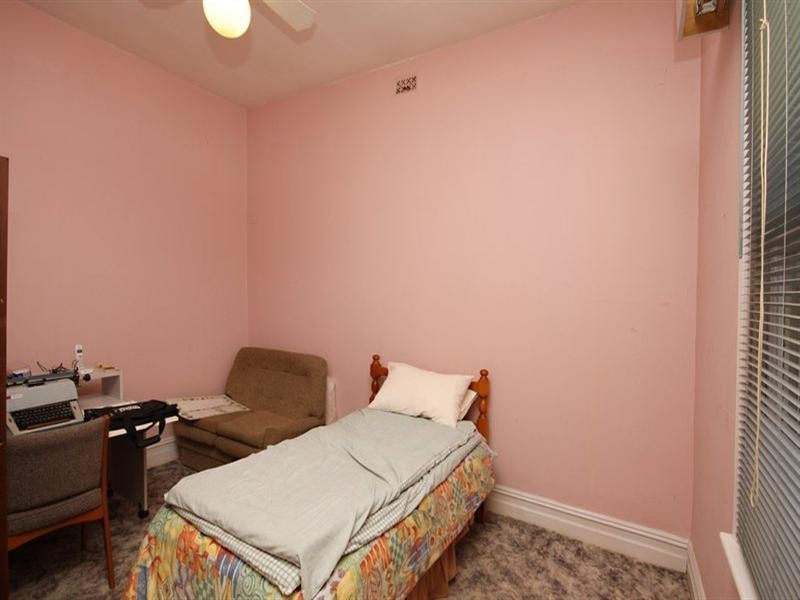 101 Port Road, Queenstown SA 5014