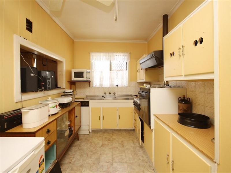 101 Port Road, Queenstown SA 5014