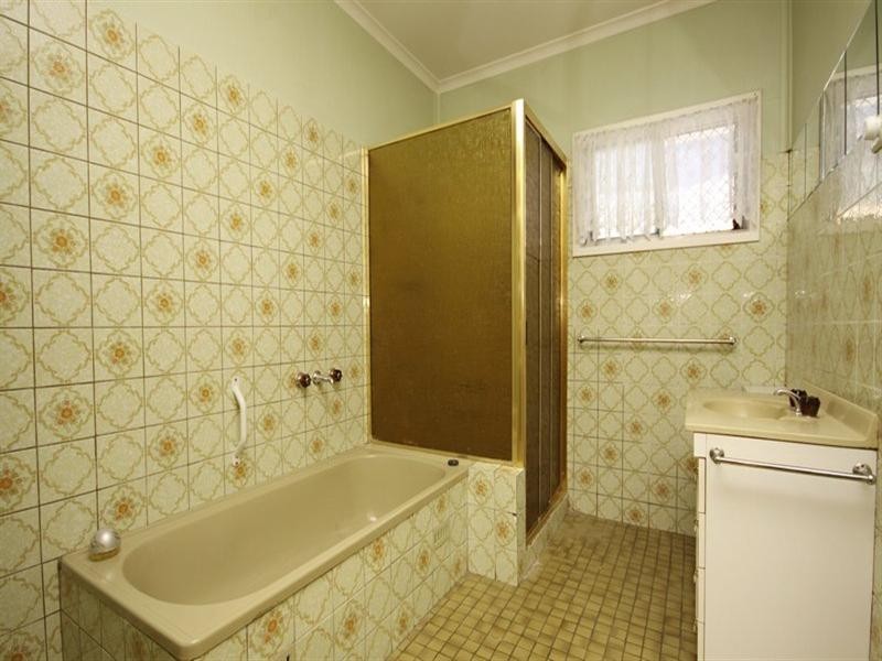 101 Port Road, Queenstown SA 5014