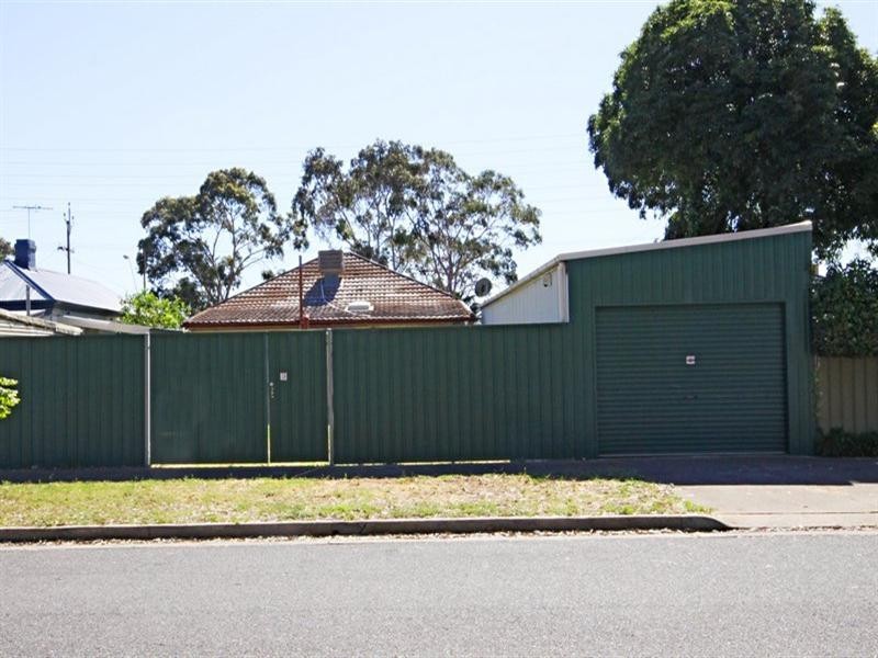 101 Port Road, Queenstown SA 5014