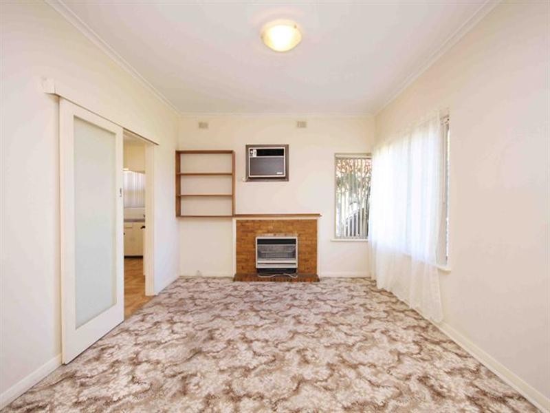 61 Kingborn Avenue, Seaton SA 5023