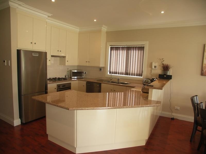 8a Winser Avenue, Seaton SA 5023
