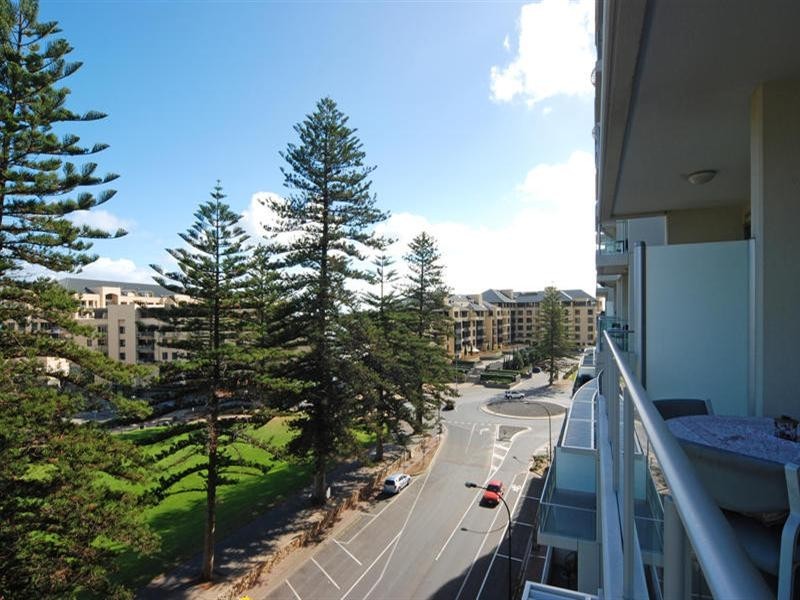 603/25 Colley Terrace, Glenelg SA 5045