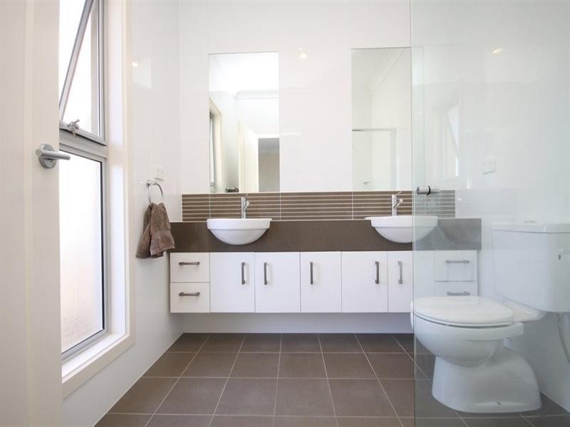 11 Neston Avenue, North Plympton SA 5037