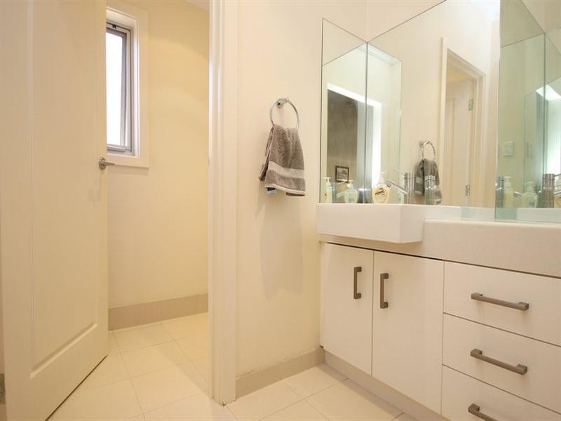 11 Neston Avenue, North Plympton SA 5037