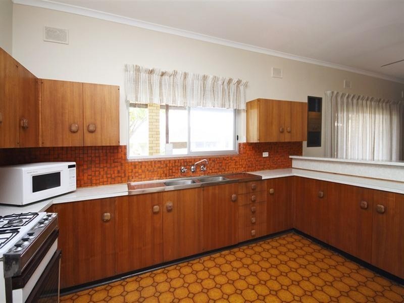 416 Tapleys Hill Road, Fulham Gardens SA 5024