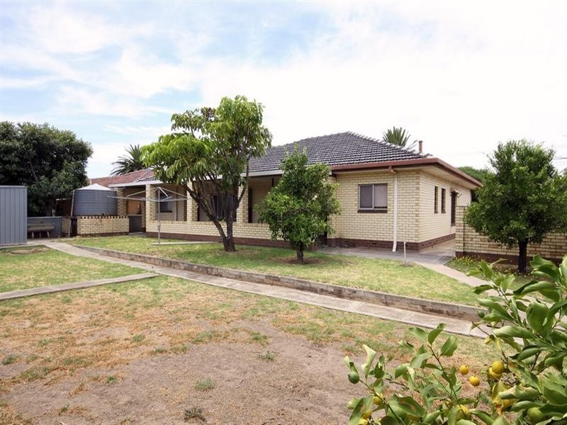 416 Tapleys Hill Road, Fulham Gardens SA 5024