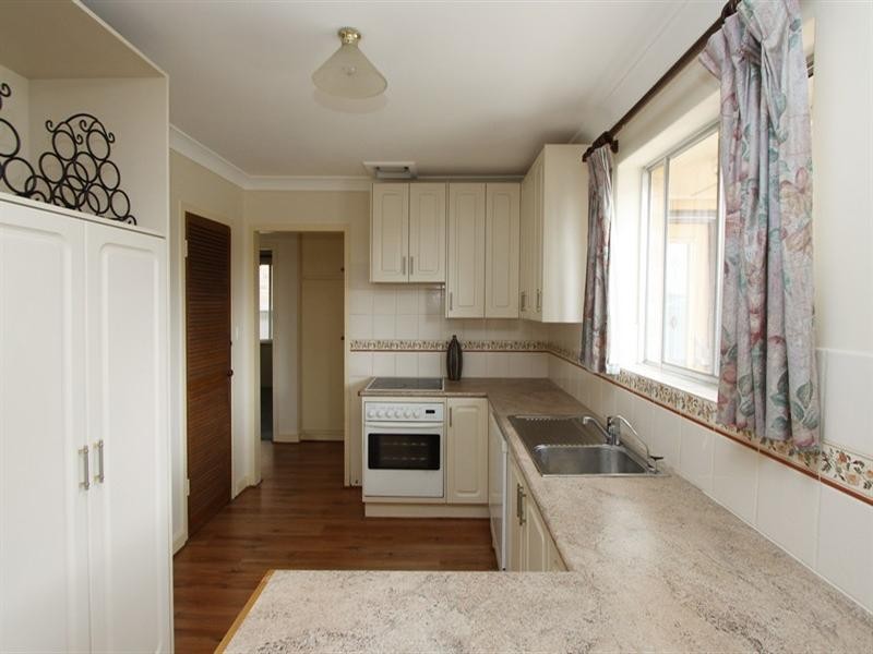 17 Elizabeth Street, Reynella SA 5161