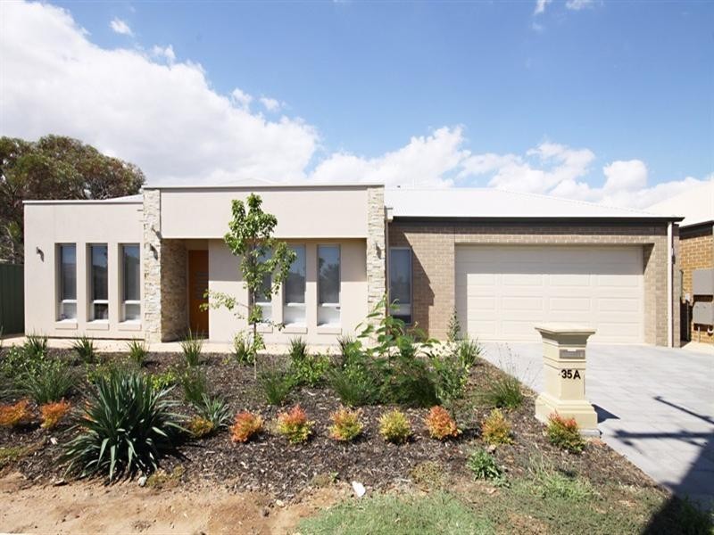 33a Fortrose Avenue, Seaton SA 5023