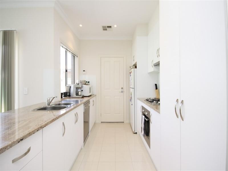 33a Fortrose Avenue, Seaton SA 5023