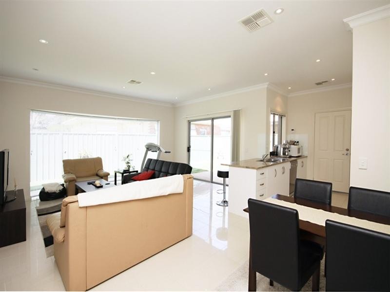 33a Fortrose Avenue, Seaton SA 5023