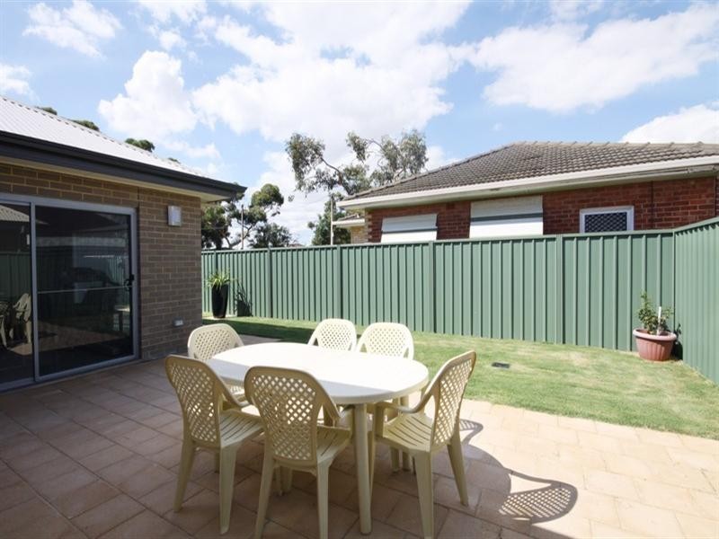 33a Fortrose Avenue, Seaton SA 5023