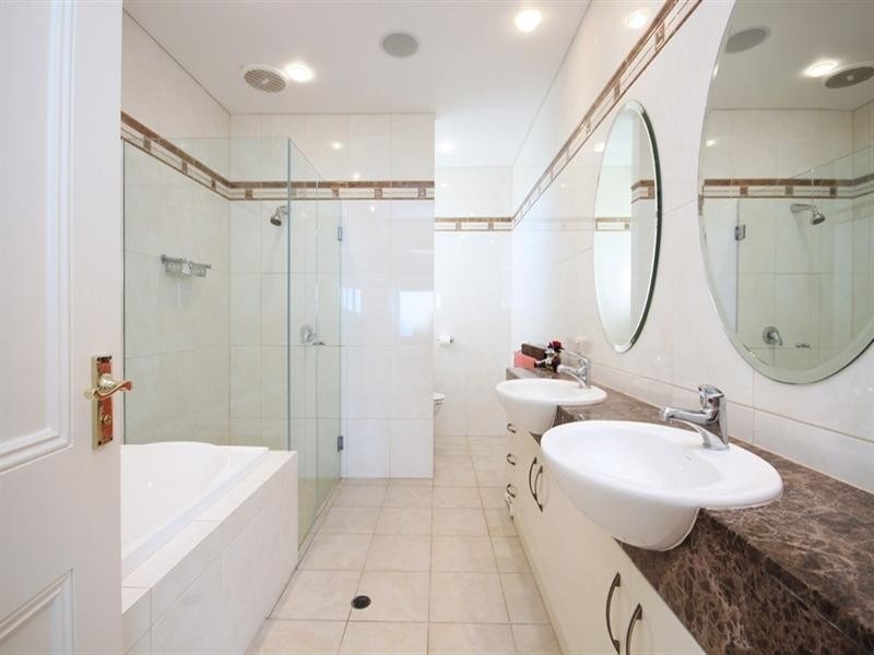 4 Bucknall Close, Tennyson SA 5022