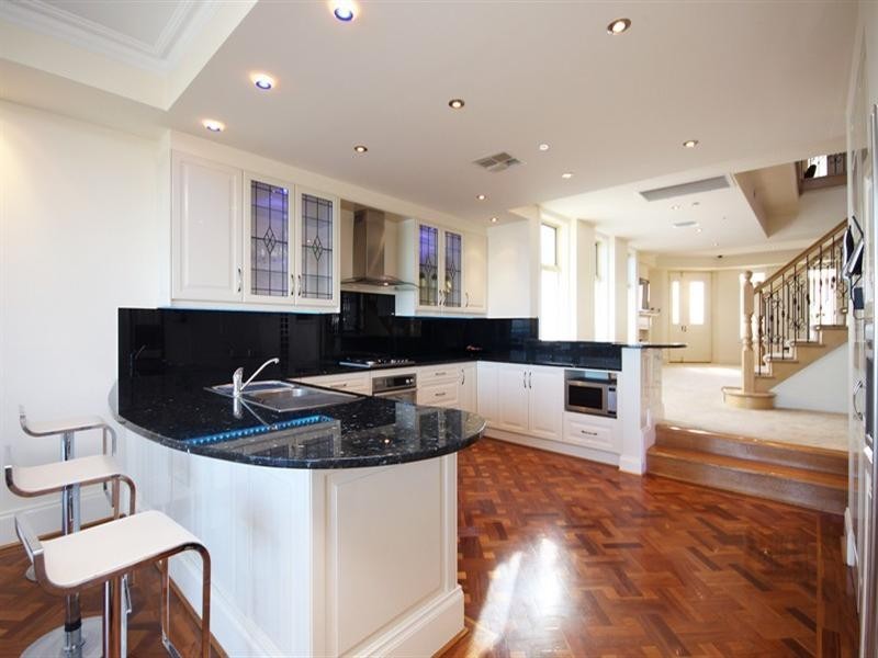 4 Bucknall Close, Tennyson SA 5022