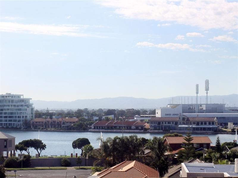 4 Bucknall Close, Tennyson SA 5022