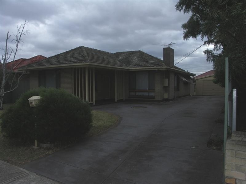 29 Squires Avenue, Seaton SA 5023