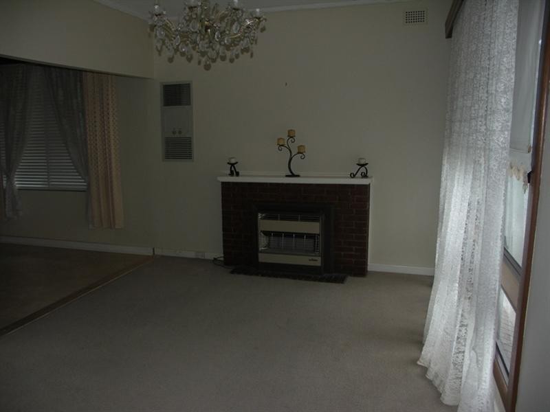 29 Squires Avenue, Seaton SA 5023