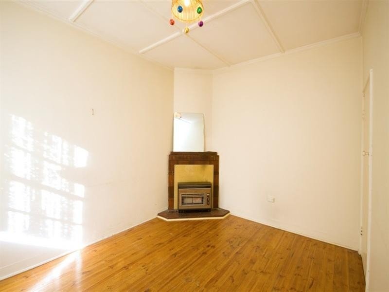 18 Arthur Street, Pennington SA 5013