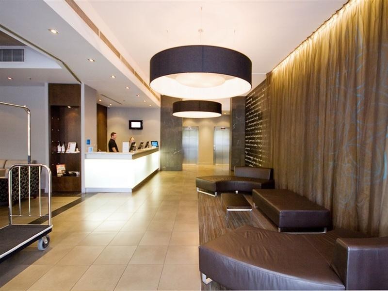 Rm 216 Mantra Hindmarsh Square, Adelaide SA 5000