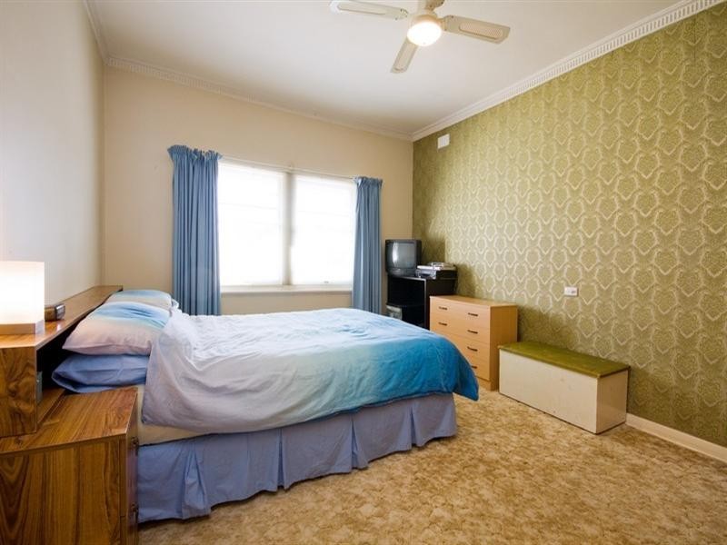 18 Carlyle Avenue, West Croydon SA 5008
