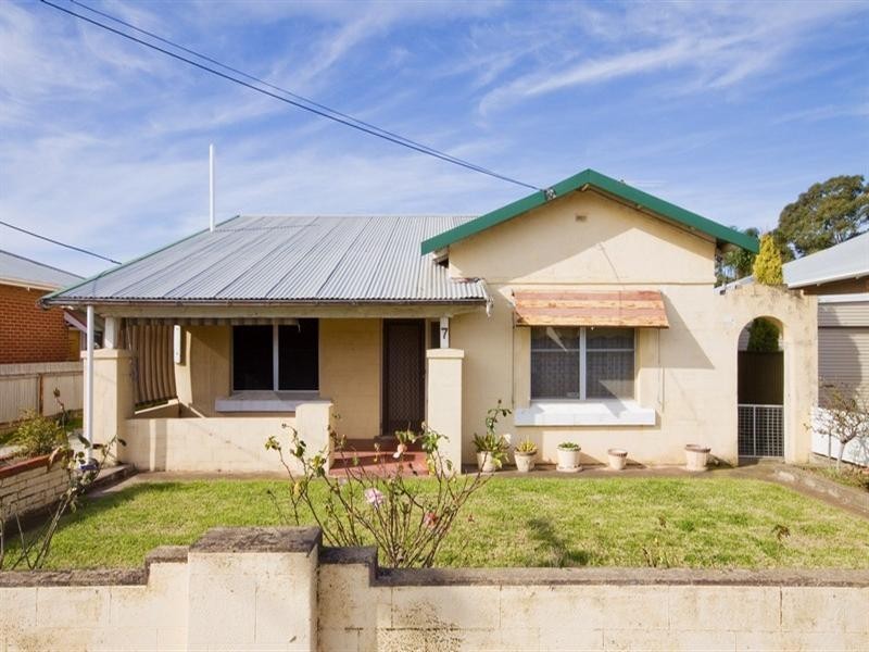 7 Raleigh Avenue, Flinders Park SA 5025