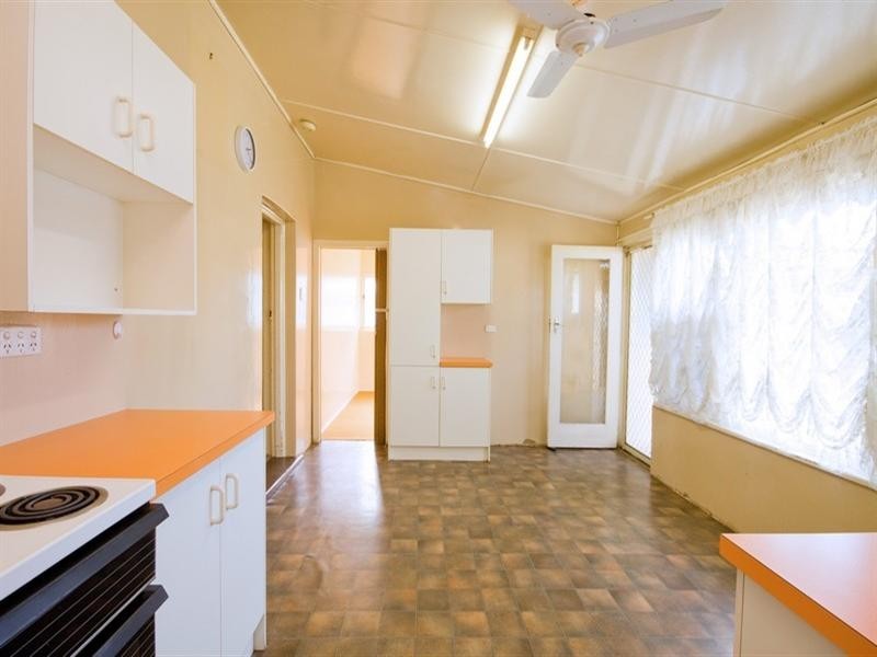 7 Raleigh Avenue, Flinders Park SA 5025