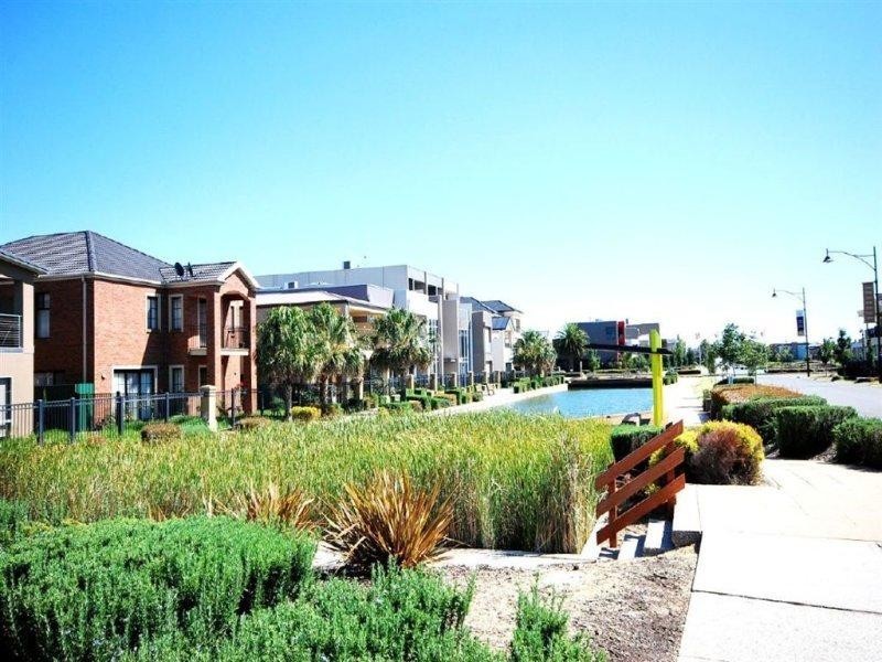 106 Isla Circuit, Mawson Lakes SA 5095