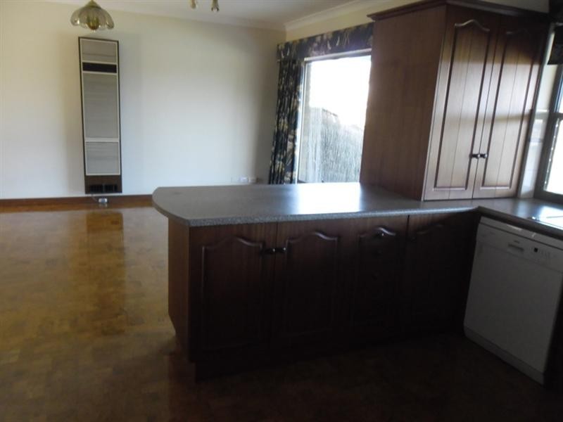 61 Martin Court, West Lakes SA 5021