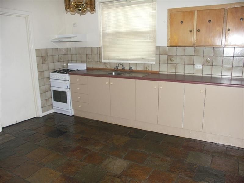 14 Jellicoe Street, Flinders Park SA 5025