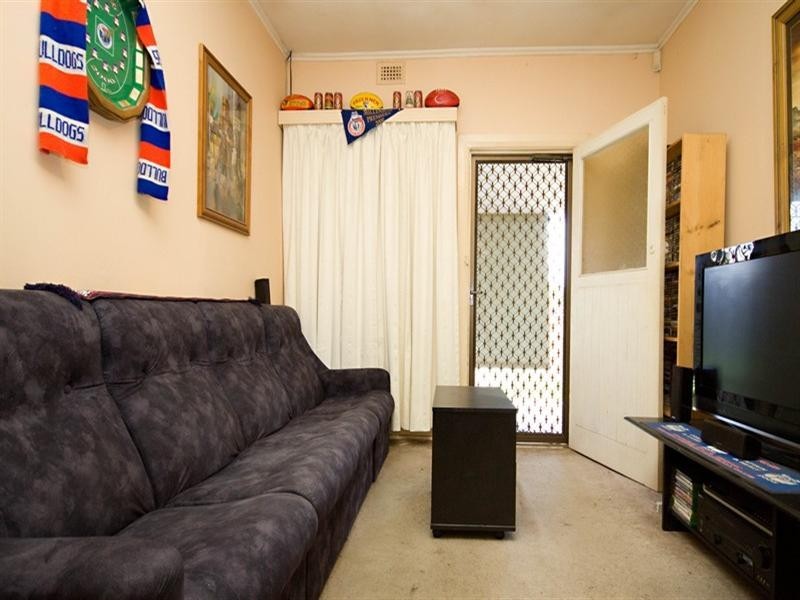 62 Gladstone Road, Mansfield Park SA 5012