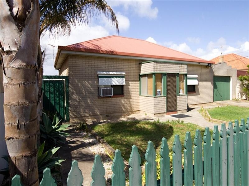 62 Gladstone Road, Mansfield Park SA 5012