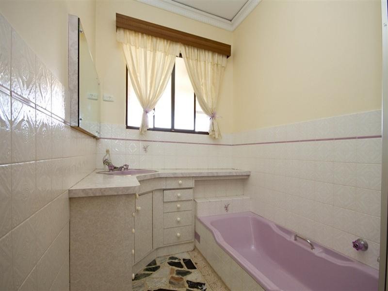 12 Kent Avenue, Fulham Gardens SA 5024