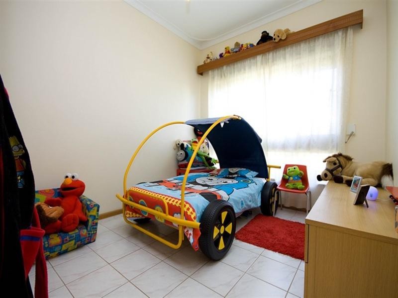 12 Kent Avenue, Fulham Gardens SA 5024