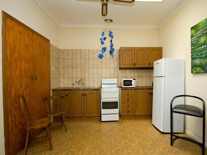 12 Kent Avenue, Fulham Gardens SA 5024