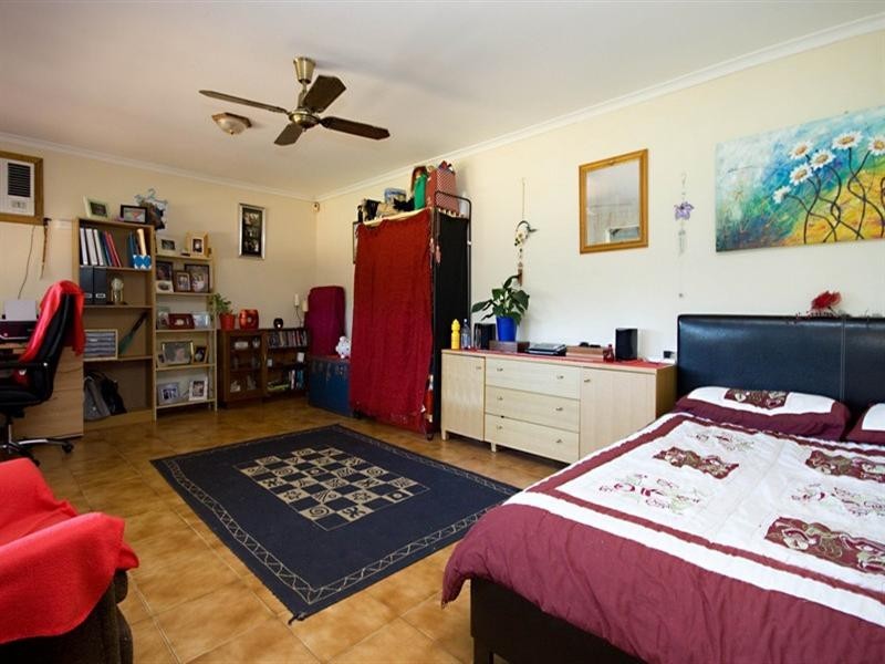 12 Kent Avenue, Fulham Gardens SA 5024