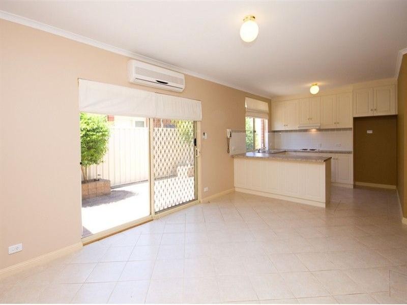 8 View Avenue, Seaton SA 5023
