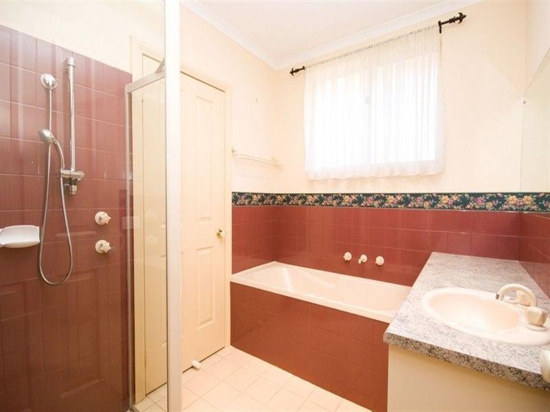 8 View Avenue, Seaton SA 5023