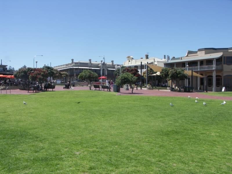 228/348 Seaview Road, Henley Beach SA 5022