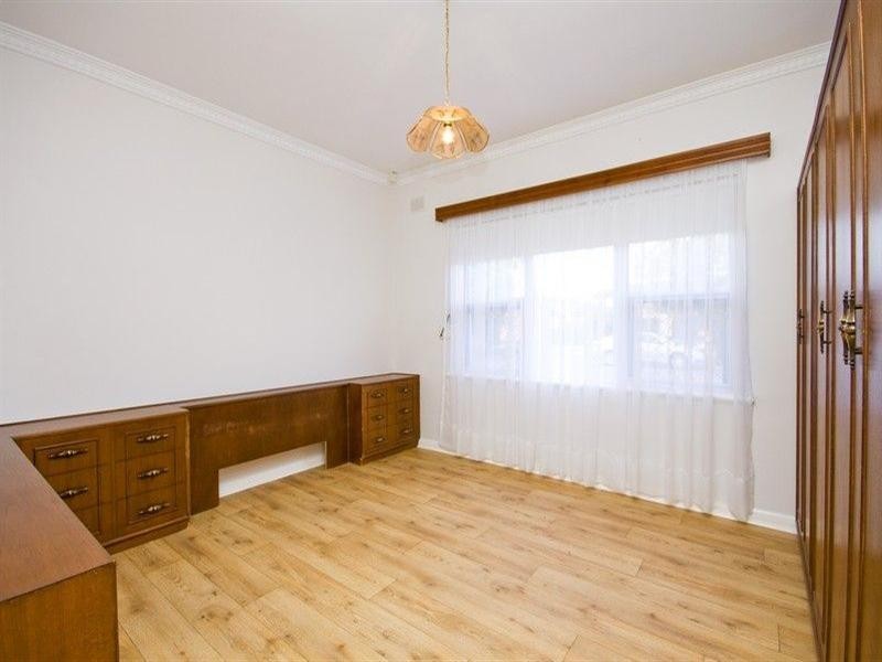 1 First Avenue, Seaton SA 5023