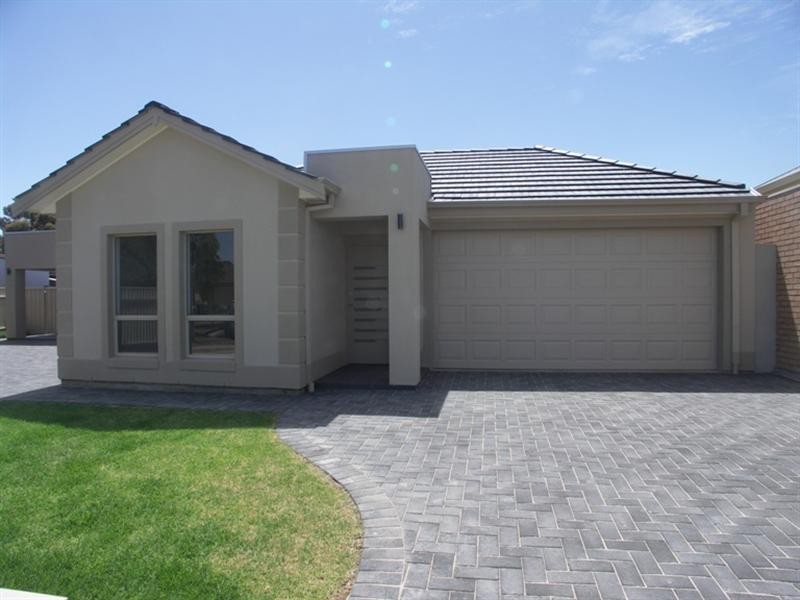 4 Heron Place, Seaton SA 5023