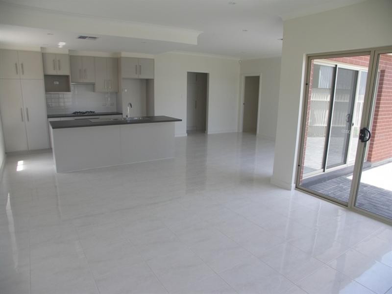 4a Heron Place, Seaton SA 5023