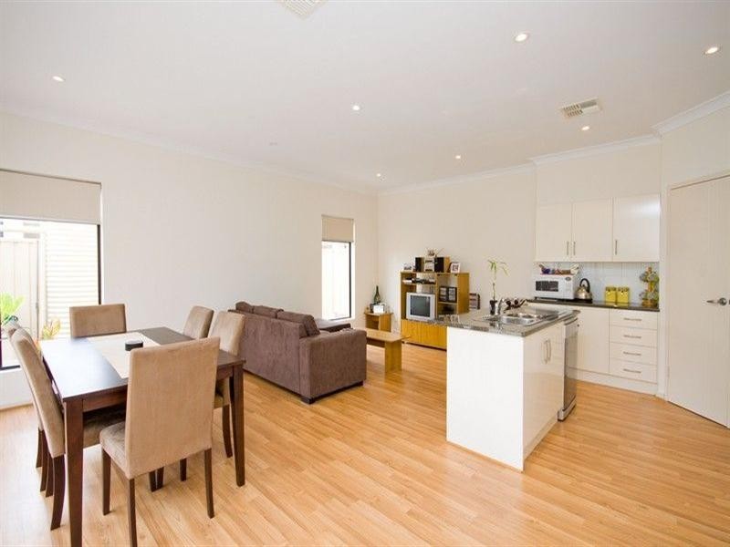 27 Sydney Avenue, Kidman Park SA 5025