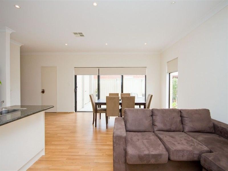 27 Sydney Avenue, Kidman Park SA 5025