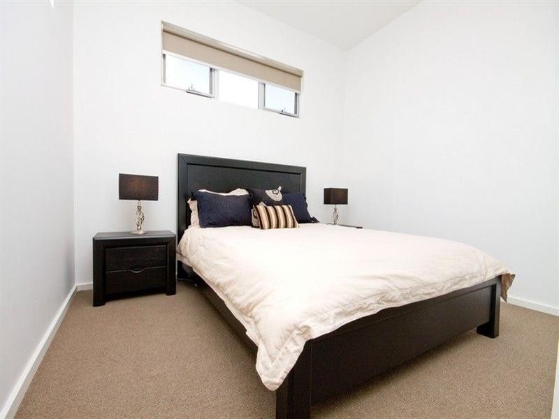 4b Burford Road, Henley Beach South SA 5022