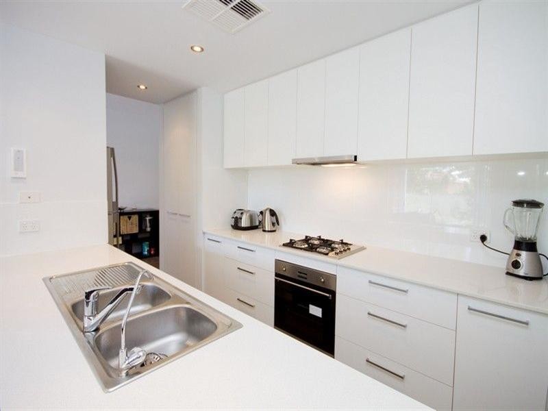 4b Burford Road, Henley Beach South SA 5022