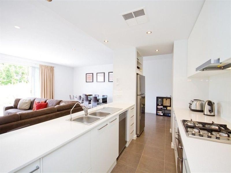 4b Burford Road, Henley Beach South SA 5022