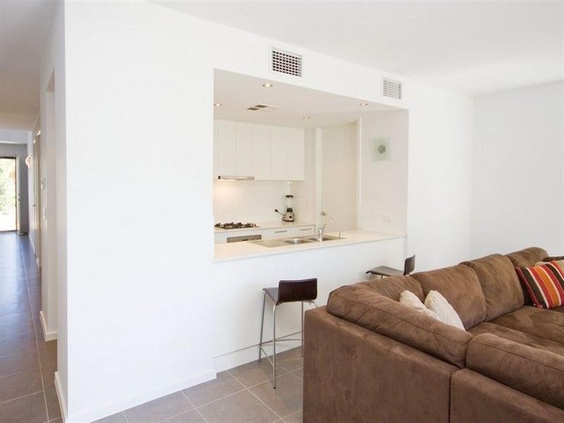 4b Burford Road, Henley Beach South SA 5022